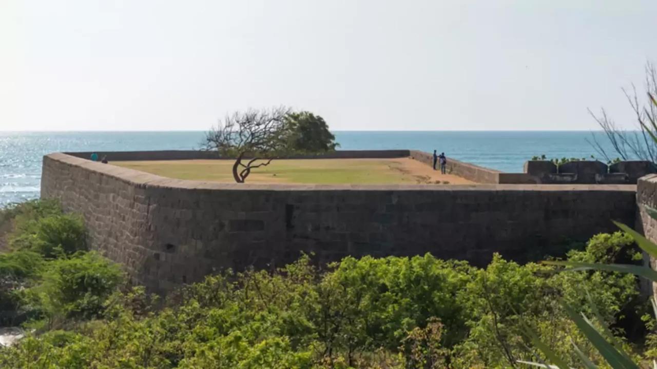 Vila Tamizh Nest - தமிழ்க்குடில் Kanjákumárí Exteriér fotografie